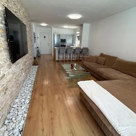 Casa Claudia Radazul *