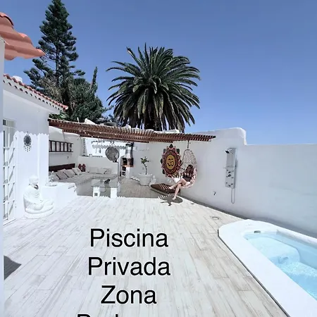 Semesterbostad Casa Claudia Radazul