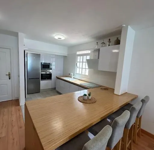 Casa Claudia Radazul Дом отдыха *